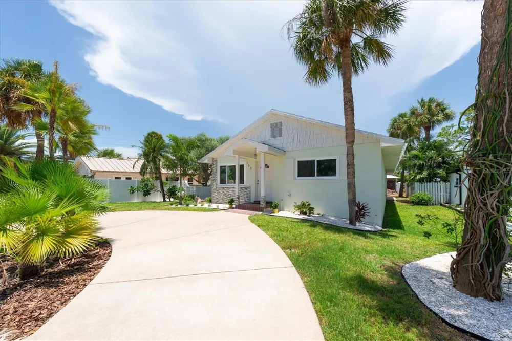 150 42ND AVENUE St Pete Beach, FL 33706