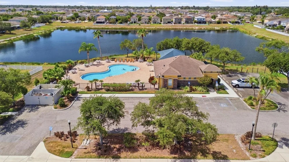 1111 SEMINOLE SKY DRIVE Ruskin, FL 33570
