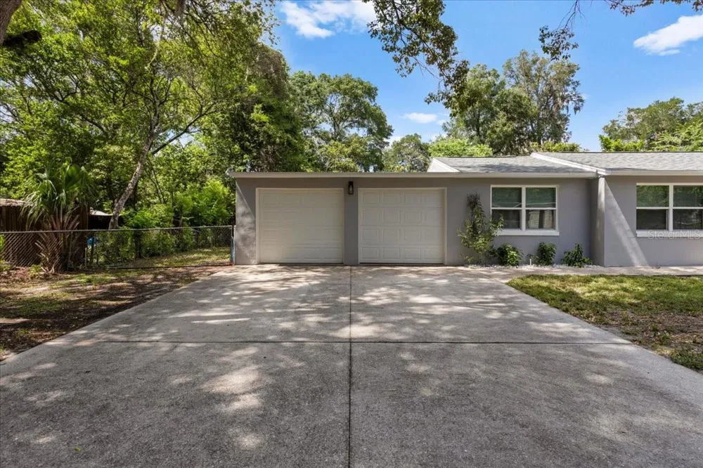 1116 NW 32ND AVENUE Gainesville, FL 32609