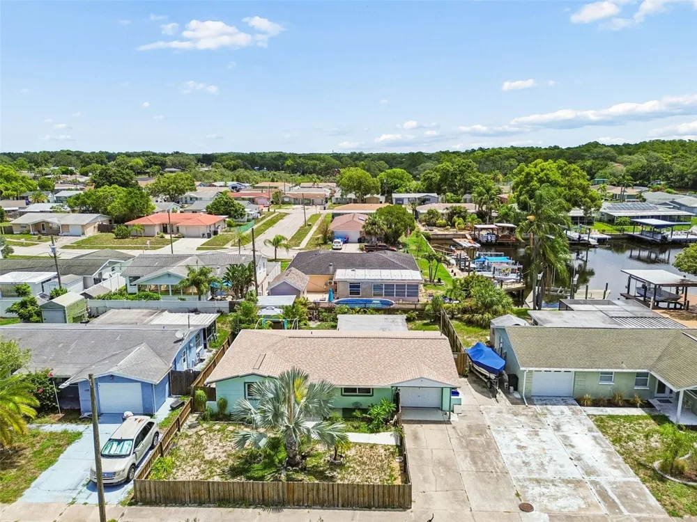 1056 TAMARAC DRIVE Holiday, FL 34690