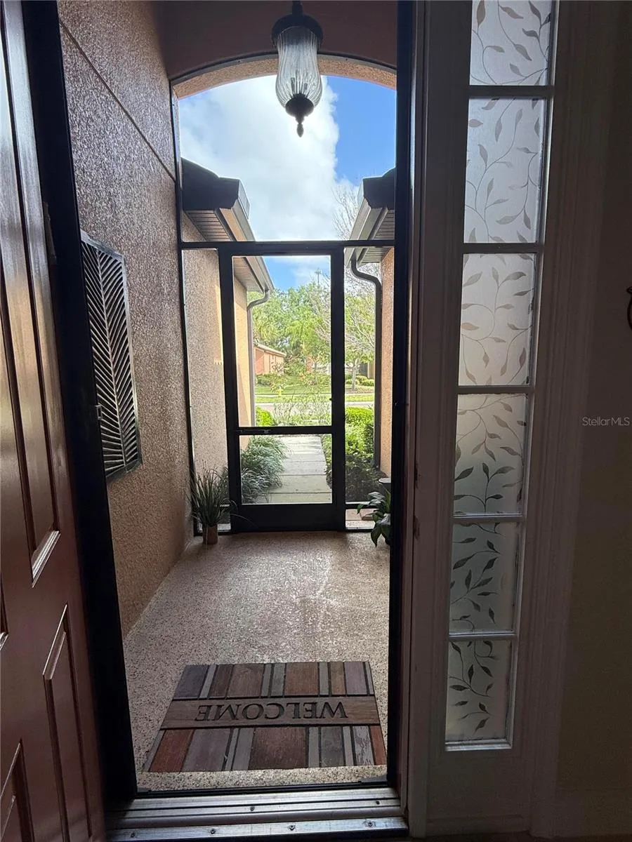 352 LAUREL FALLS DRIVE Apollo Beach, FL 33572