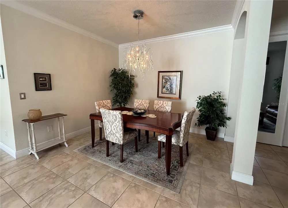 352 LAUREL FALLS DRIVE Apollo Beach, FL 33572