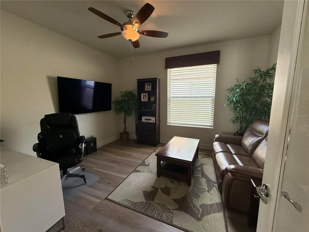 352 LAUREL FALLS DRIVE Apollo Beach, FL 33572