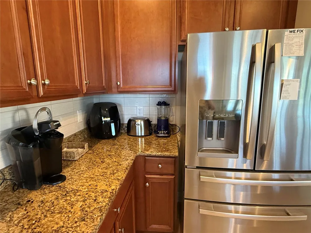 352 LAUREL FALLS DRIVE Apollo Beach, FL 33572