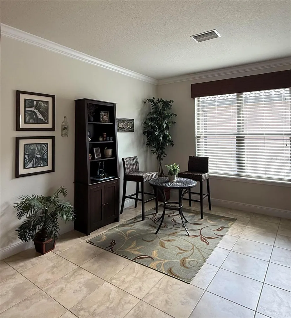 352 LAUREL FALLS DRIVE Apollo Beach, FL 33572