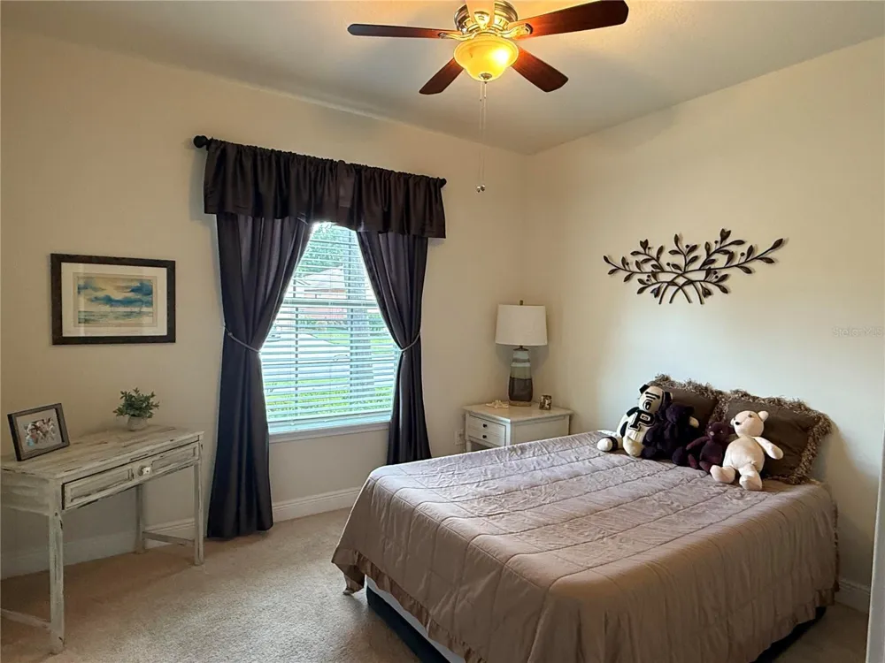 352 LAUREL FALLS DRIVE Apollo Beach, FL 33572