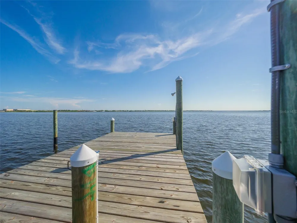 2410 RIVERSIDE DRIVE E Bradenton, FL 34208
