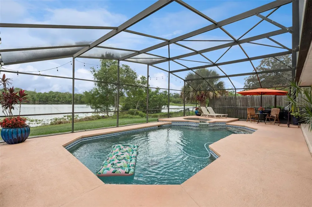 2624 TUSCARORA TRAIL Maitland, FL 32751
