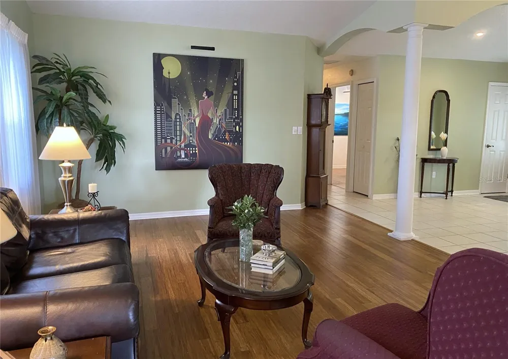 2624 TUSCARORA TRAIL Maitland, FL 32751