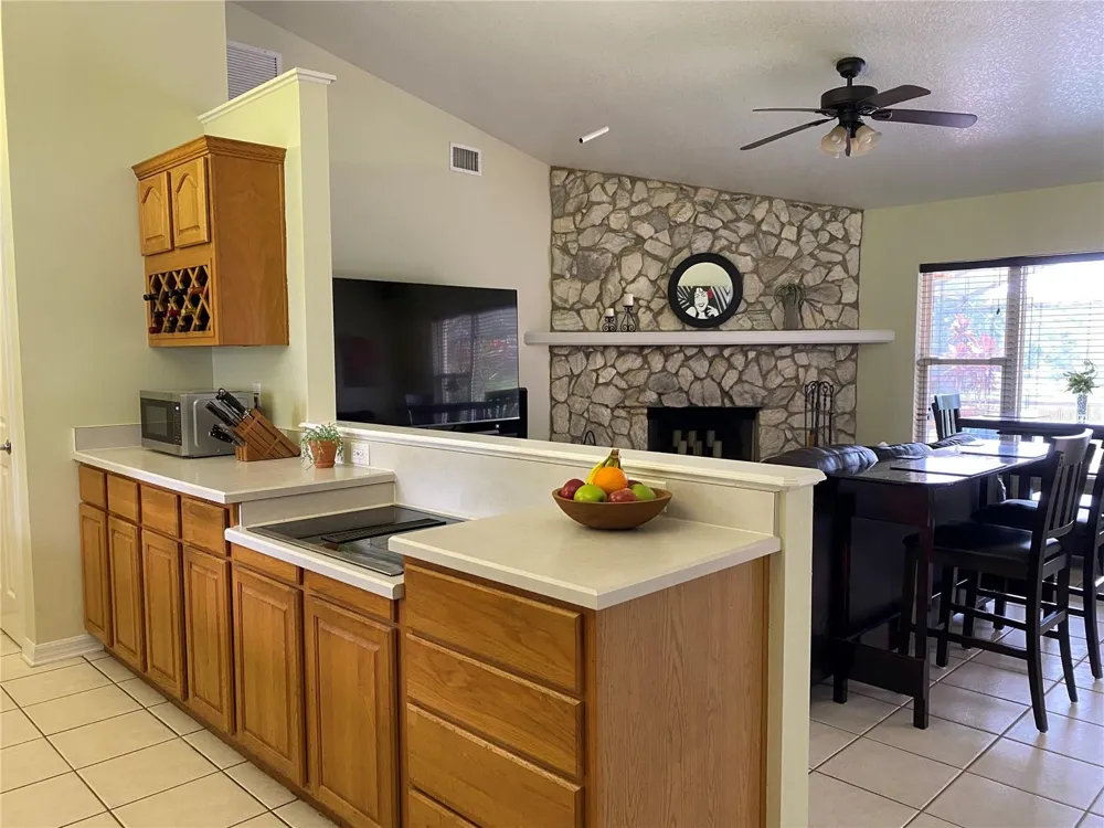 2624 TUSCARORA TRAIL Maitland, FL 32751
