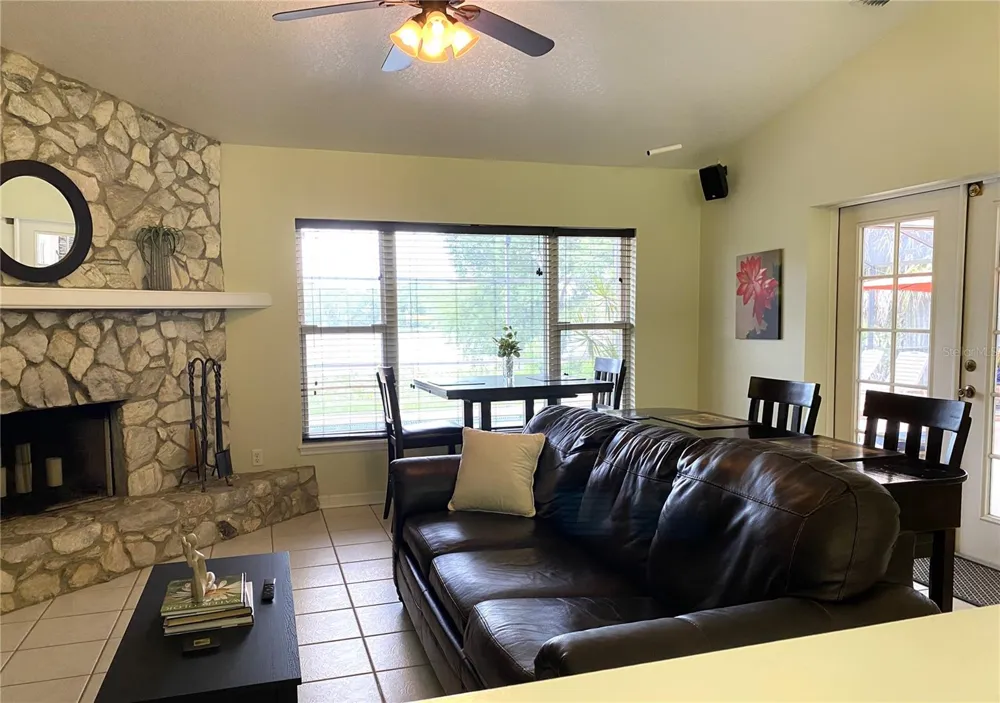 2624 TUSCARORA TRAIL Maitland, FL 32751
