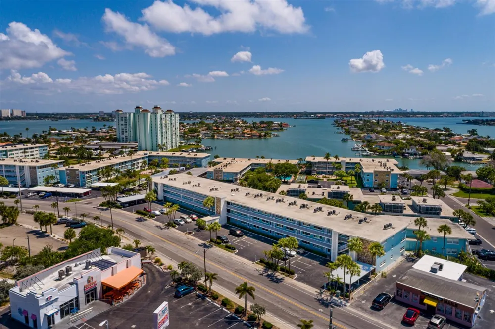 6000 2ND STREET E #6 St Pete Beach, FL 33706