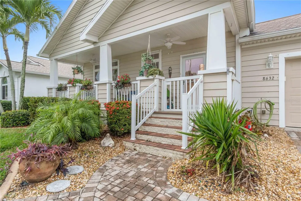8632 LAKE FRONT COURT Punta Gorda, FL 33950