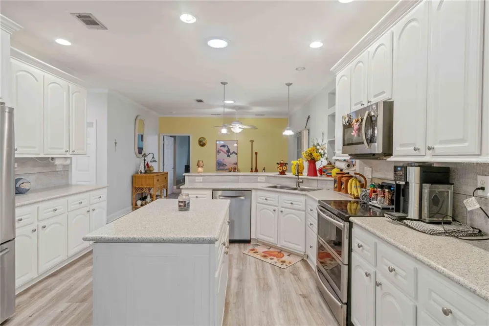 8632 LAKE FRONT COURT Punta Gorda, FL 33950