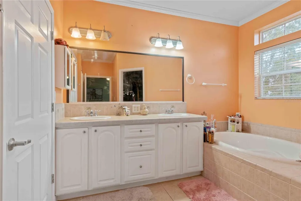 8632 LAKE FRONT COURT Punta Gorda, FL 33950