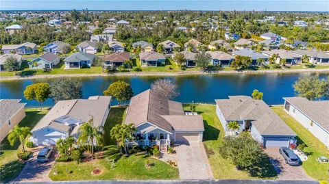 8632 LAKE FRONT COURT