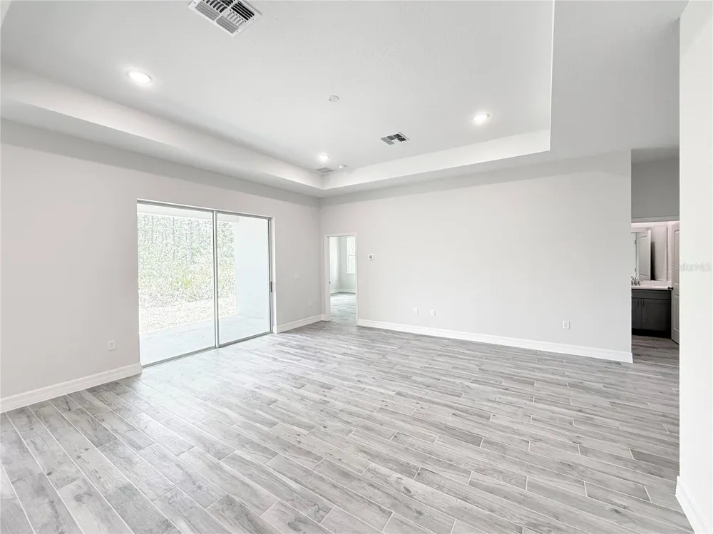 30280 W BLUEBELL AVENUE Eustis, FL 32736