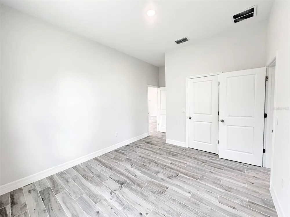 30280 W BLUEBELL AVENUE Eustis, FL 32736