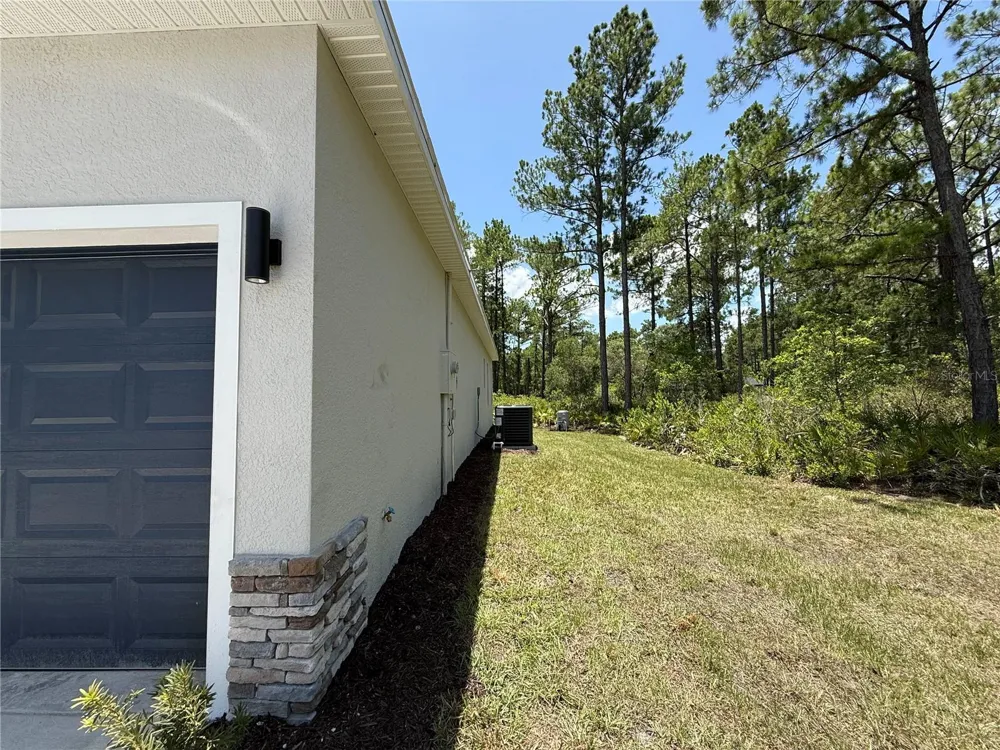 30280 W BLUEBELL AVENUE Eustis, FL 32736
