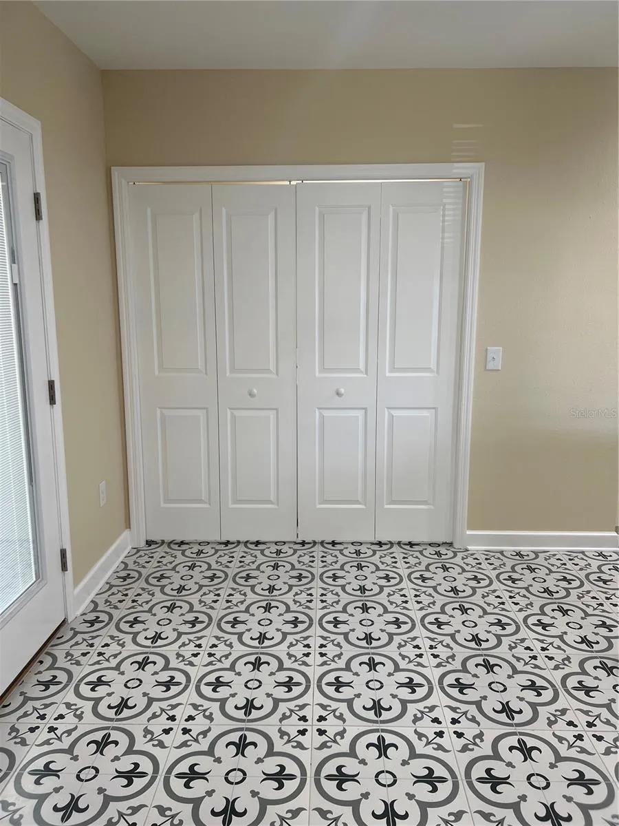 407 AVENUE A SE Winter Haven, FL 33880