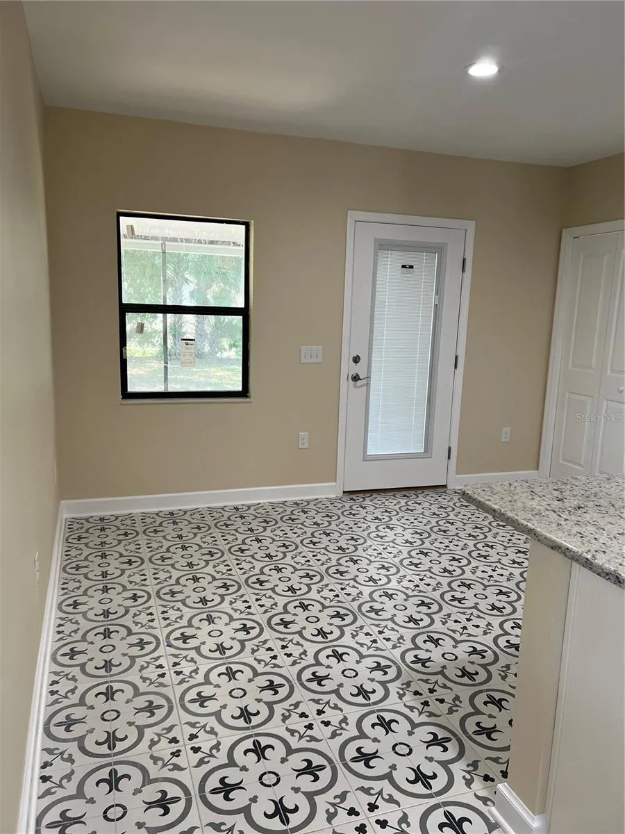 407 AVENUE A SE Winter Haven, FL 33880