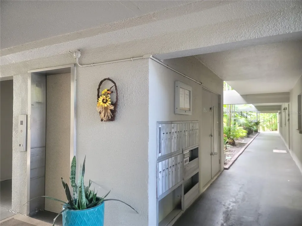3360 S OSPREY AVENUE #201B Sarasota, FL 34239