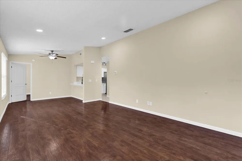2405 NORTHLAKE DRIVE #2405 Sanford, FL 32773