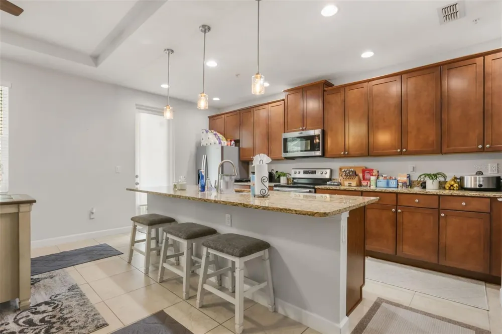 661 HANGNEST LANE Lake Mary, FL 32746