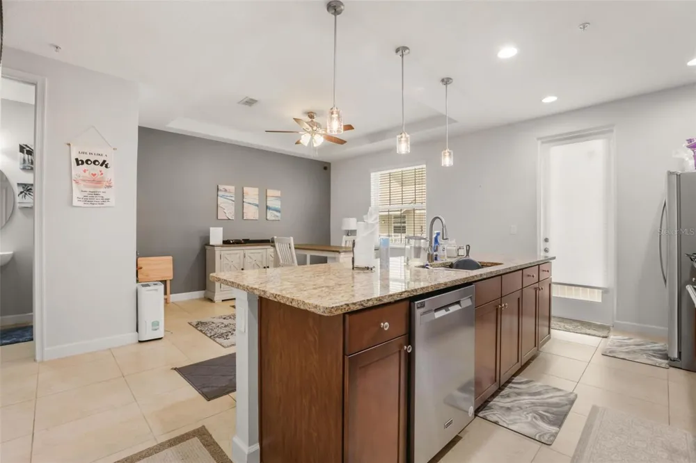 661 HANGNEST LANE Lake Mary, FL 32746