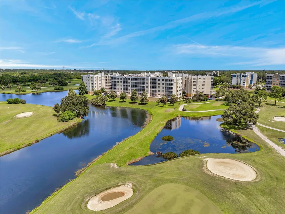 1200 COUNTRY CLUB DRIVE #2205 Largo, FL 33771