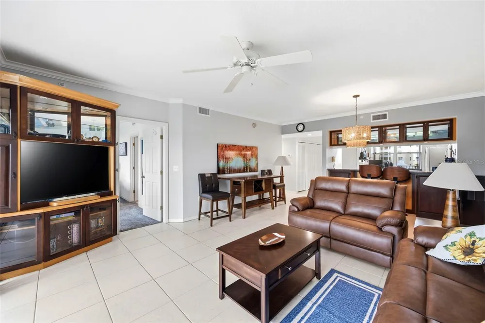 1200 COUNTRY CLUB DRIVE #2205 Largo, FL 33771