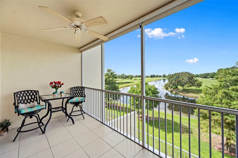 1200 COUNTRY CLUB DRIVE #2205 Largo, FL 33771