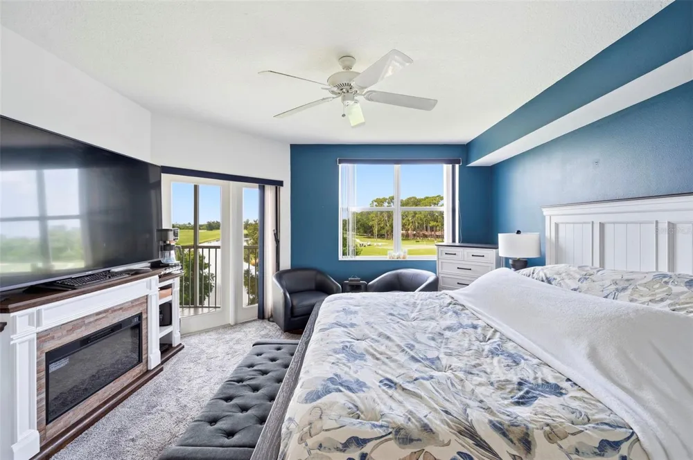 1200 COUNTRY CLUB DRIVE #2205 Largo, FL 33771
