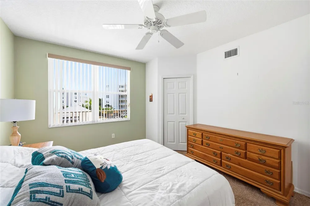 1200 COUNTRY CLUB DRIVE #2205 Largo, FL 33771
