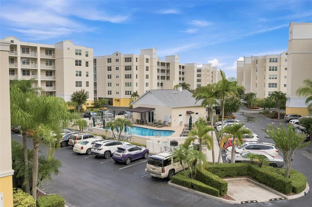 1200 COUNTRY CLUB DRIVE #2205 Largo, FL 33771