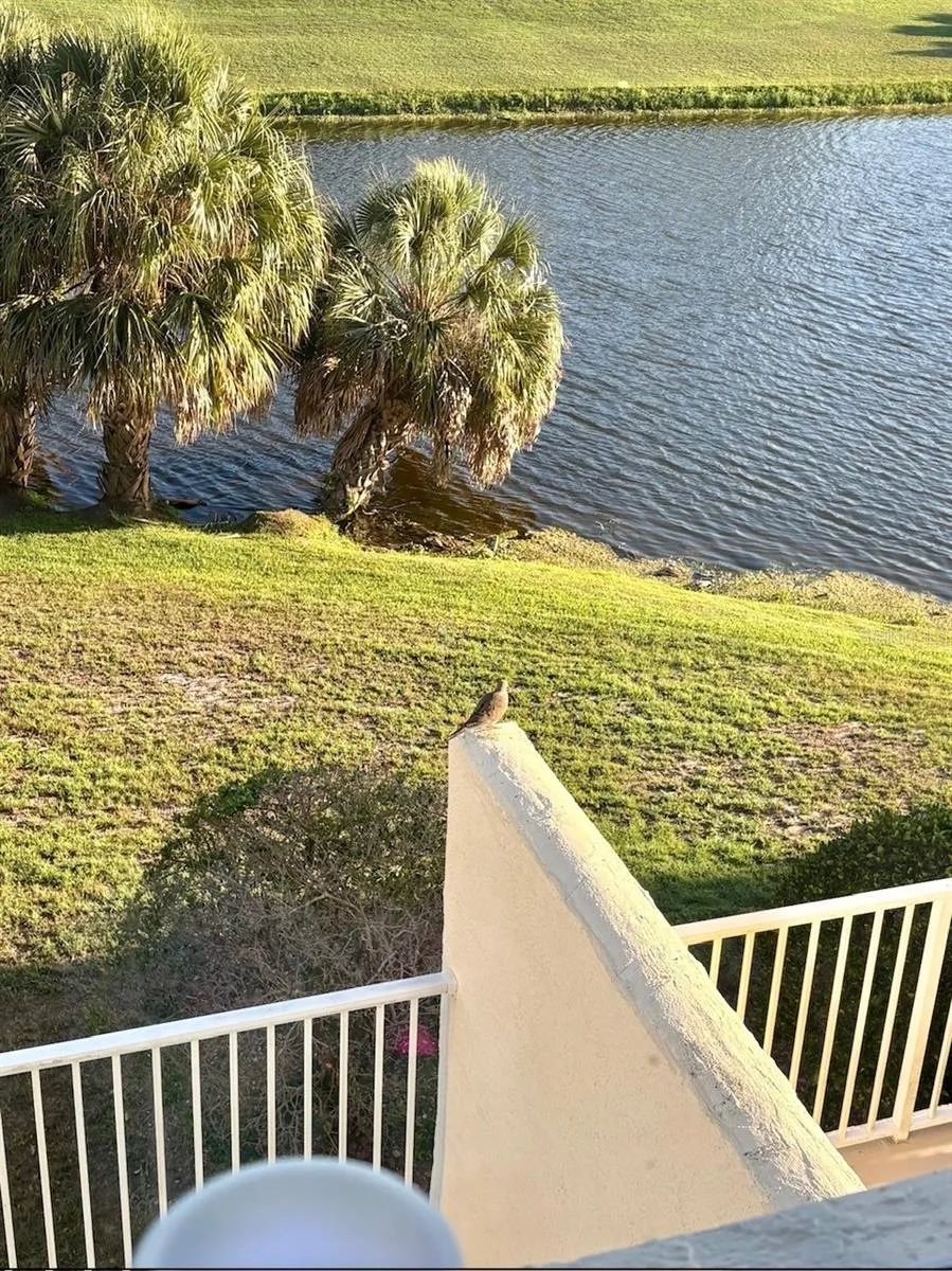 1200 COUNTRY CLUB DRIVE #2205 Largo, FL 33771