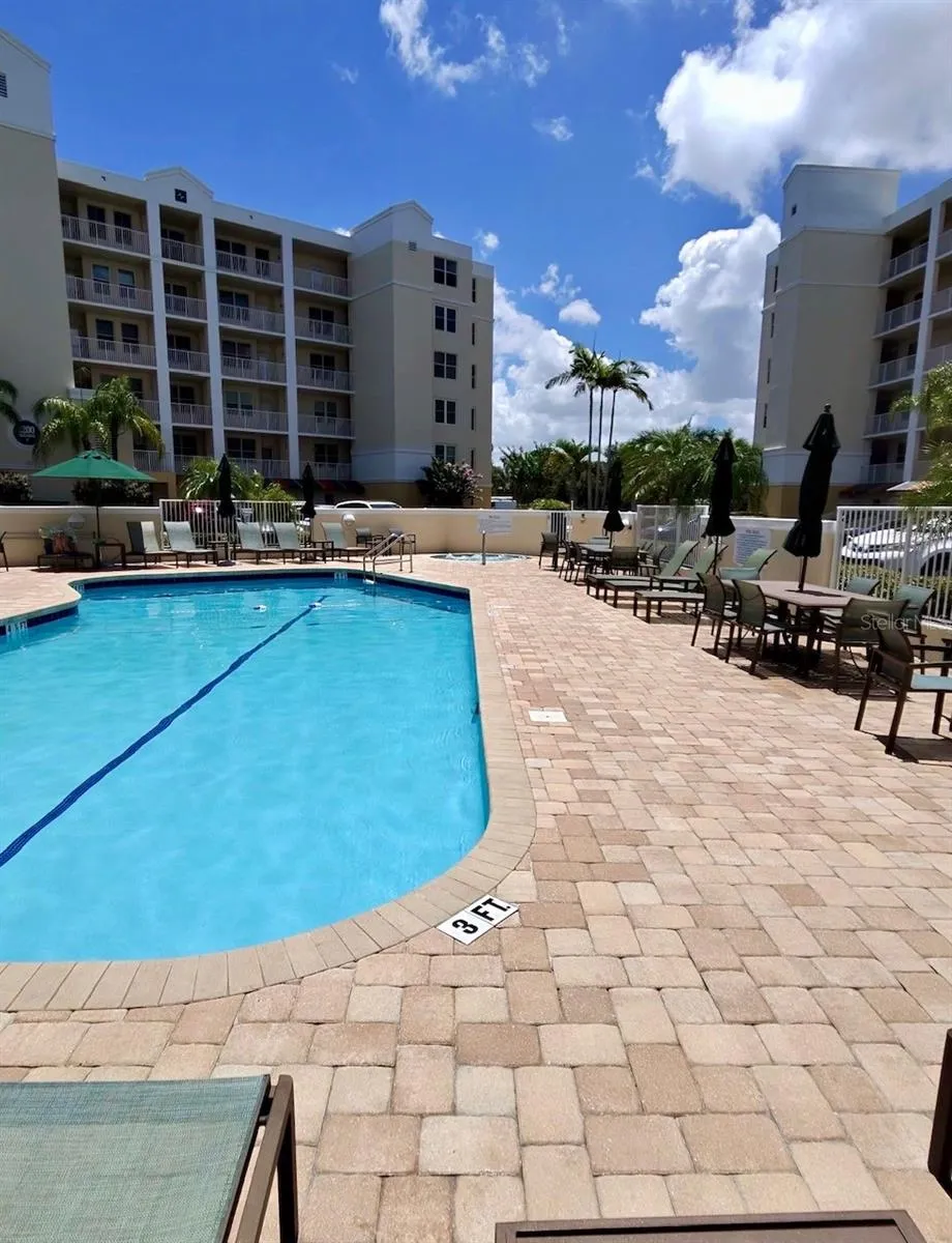 1200 COUNTRY CLUB DRIVE #2205 Largo, FL 33771