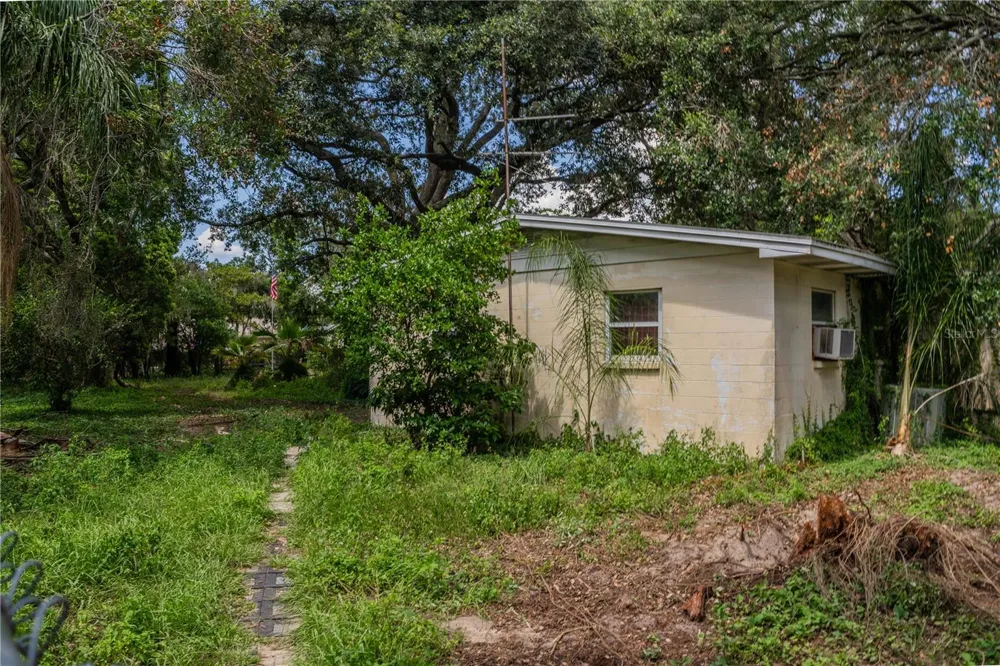 441 OVERHILL DRIVE Brandon, FL 33511