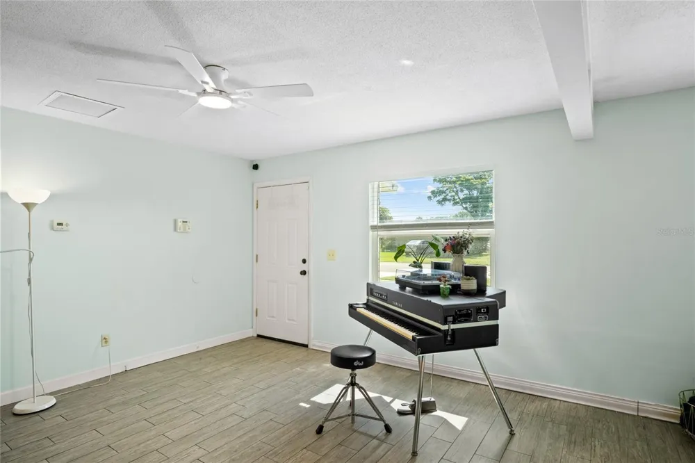 7924 PLUNKETT AVENUE Orlando, FL 32810