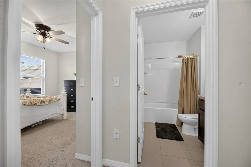 8115 HARWICH PORT LANE Gibsonton, FL 33534