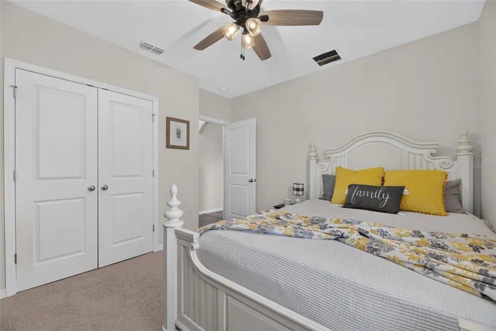 8115 HARWICH PORT LANE Gibsonton, FL 33534