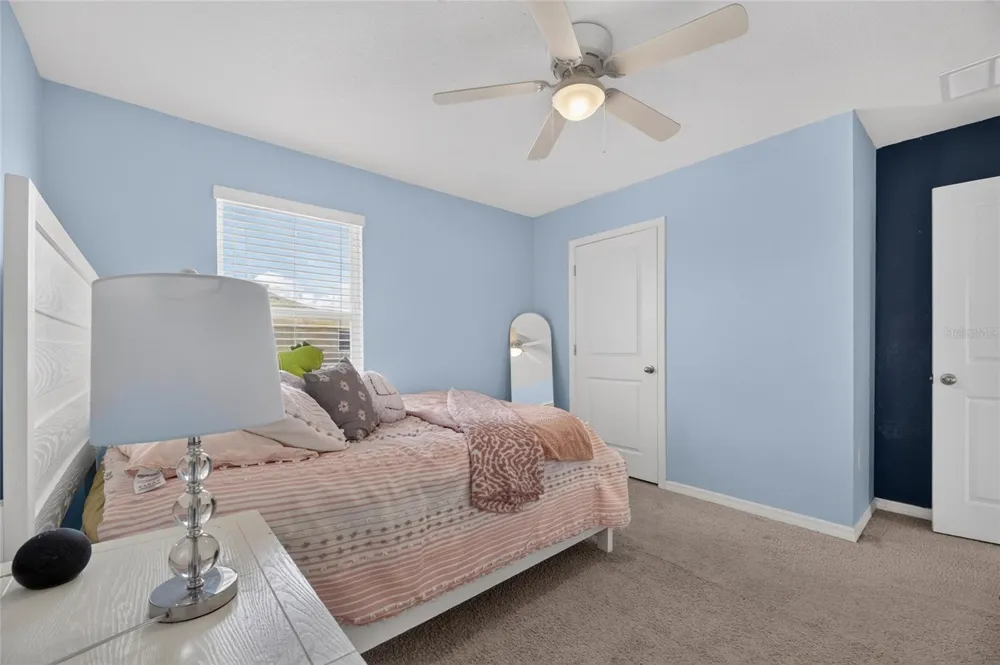8115 HARWICH PORT LANE Gibsonton, FL 33534