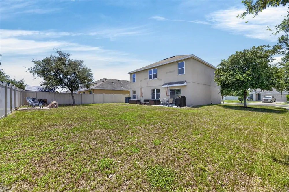 8115 HARWICH PORT LANE Gibsonton, FL 33534