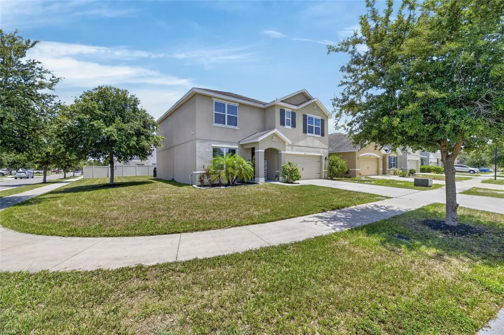 8115 HARWICH PORT LANE Gibsonton, FL 33534