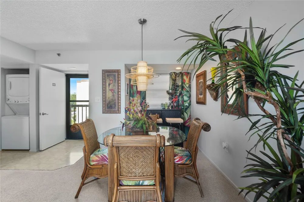 9860 62ND TERRACE #1047 St Petersburg, FL 33708