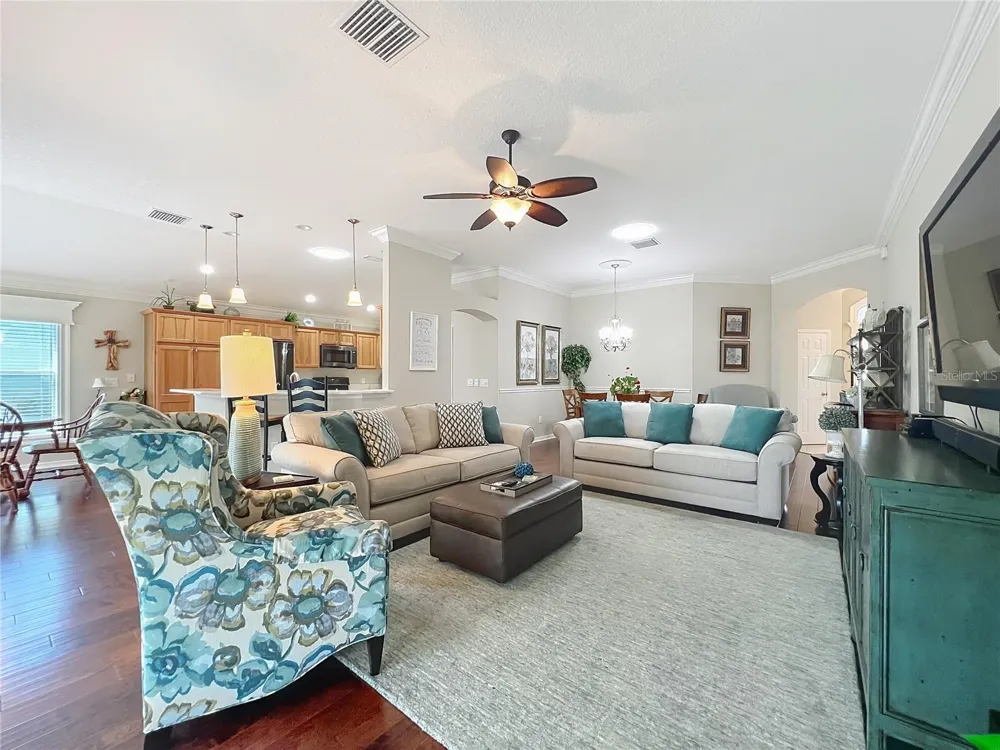 2875 RAIN LILY LOOP The Villages, FL 32163
