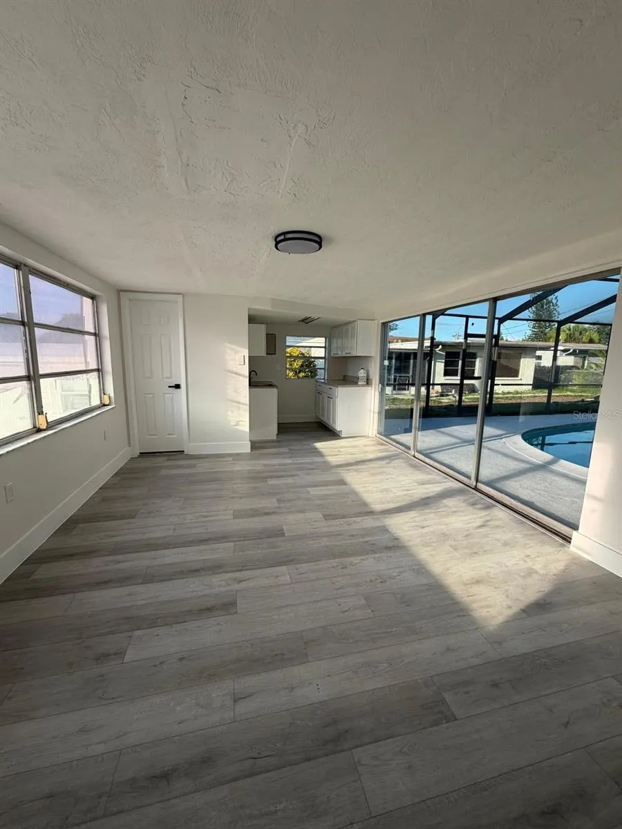3708 HOLIDAY LAKE DRIVE Holiday, FL 34691