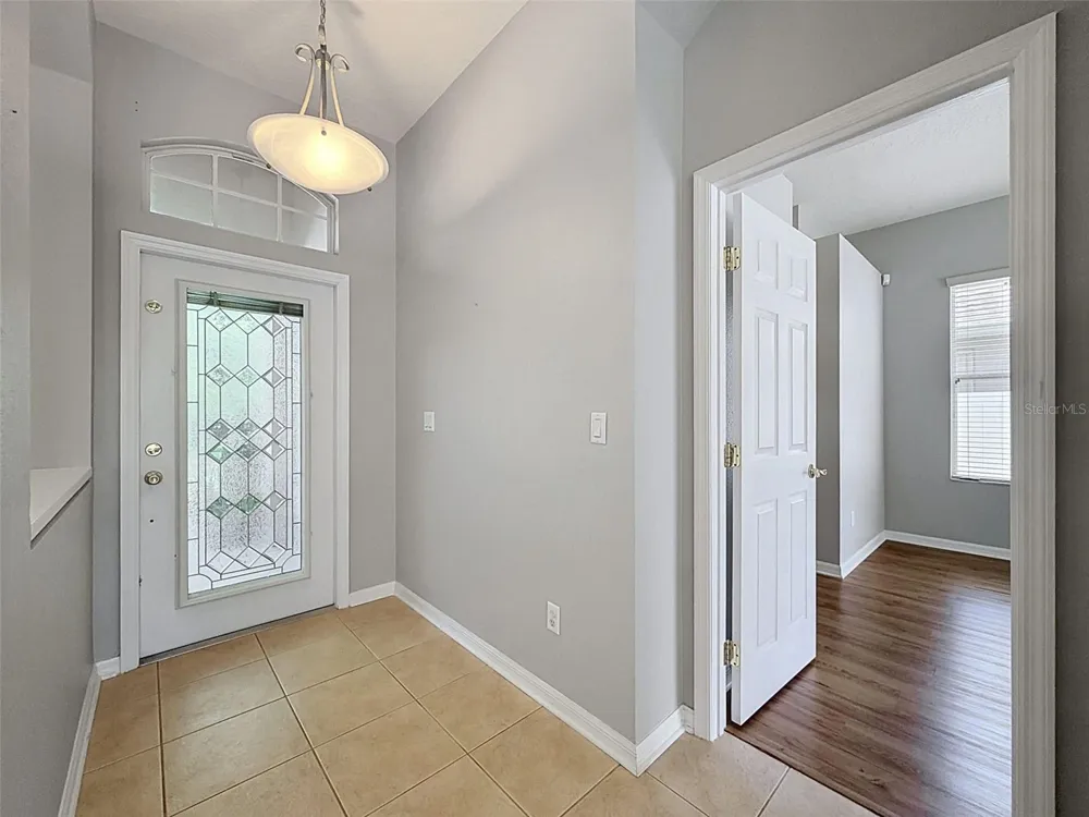 2021 RUTHERFORD DRIVE Dover, FL 33527