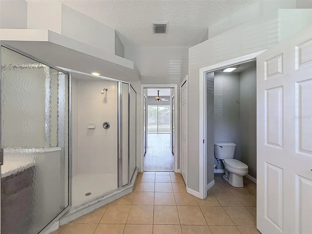2021 RUTHERFORD DRIVE Dover, FL 33527