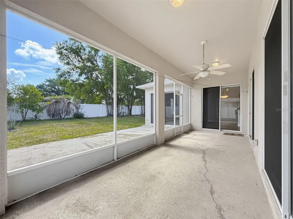 2021 RUTHERFORD DRIVE Dover, FL 33527